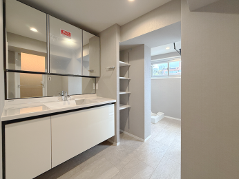 �����s�`�捂��2-14-7�̒��Ã}���V�����̉摜