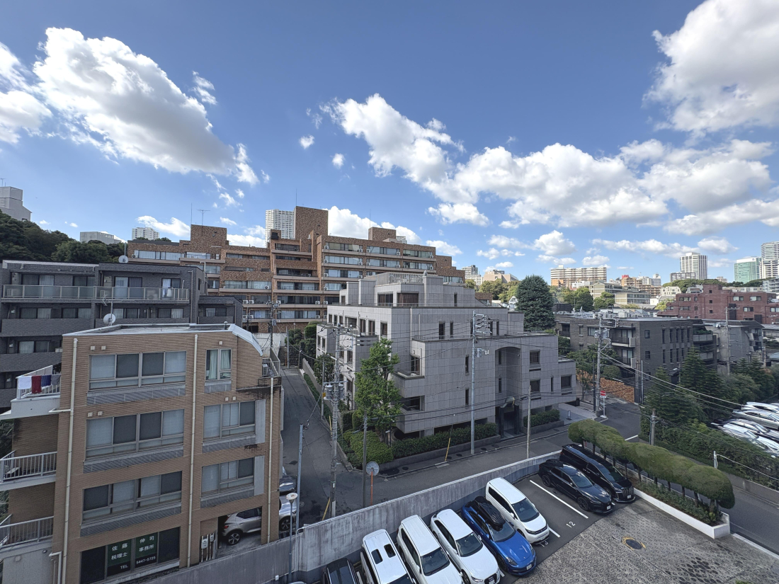 �����s�`�捂��2-14-7�̒��Ã}���V�����̉摜