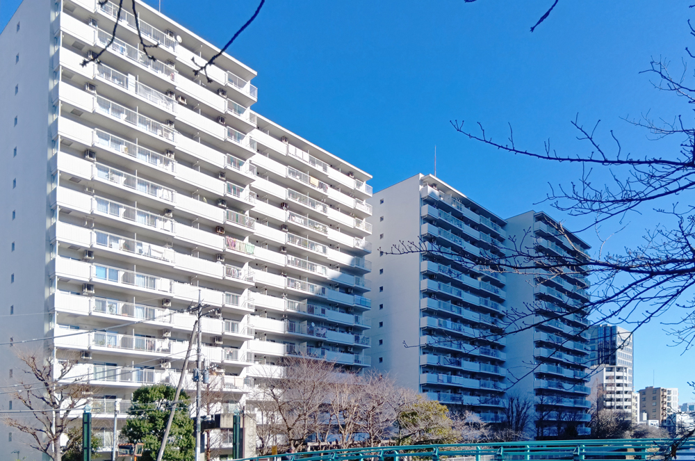 東京都品川区北品川5-8-15の中古マンションの現地外観写真
